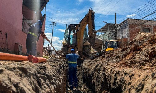 Saae-BM avança na construção de novas redes de água potável e esgoto no Centro